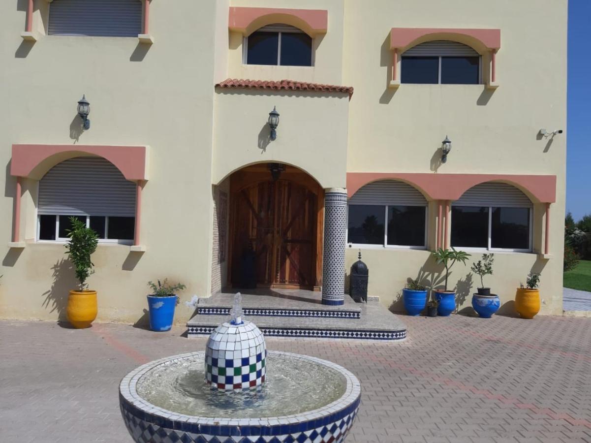 Riad Tanjil Nouaceur Buitenkant foto